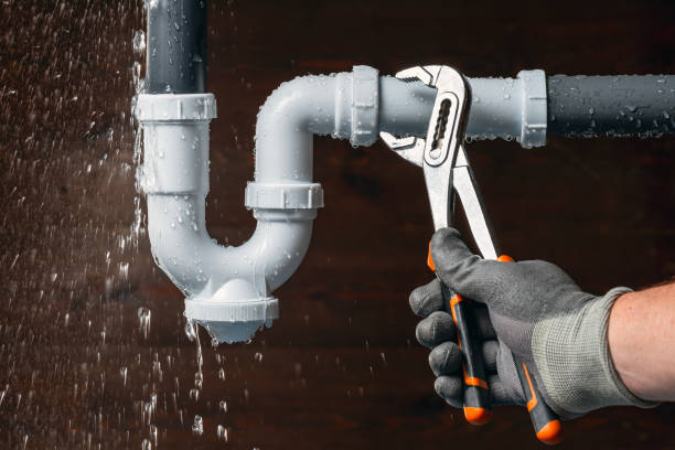 Professional Sewer Line Repair technician working in Moreland, ID